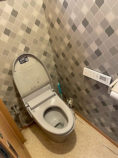 トイレを拡大表示