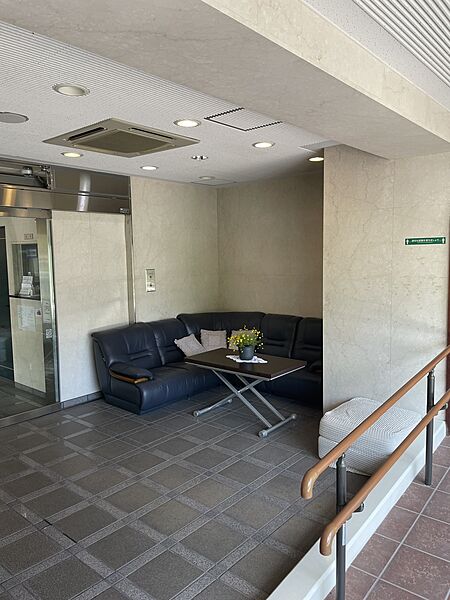エントランスを拡大表示
