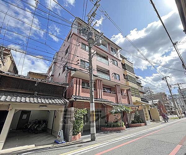 京都府京都市中京区高倉通六角上る丸屋町(賃貸マンション4LDK・4階・100.01㎡)の写真 その3