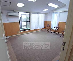 居間