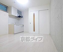 京都市営烏丸線 丸太町駅 徒歩12分の賃貸マンション 1階1LDKのリビング/ダイニング