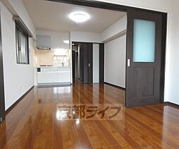 京都市営烏丸線 鞍馬口駅 徒歩5分の賃貸マンション 4階1LDKのリビング/ダイニング