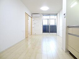 大阪モノレール本線 摂津駅 徒歩8分の賃貸マンション 4階1LDKのリビング/ダイニング