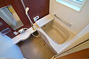 追い焚き機能付きバスルーム