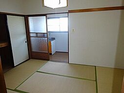 居間