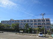 城東中学校(800m)