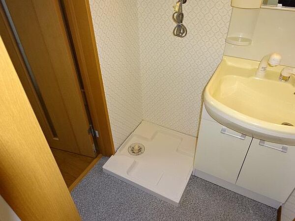 apartment 秋田県南秋田郡五城目町上樋口字屋岸
上樋口の賃貸情報を見る
物件地図