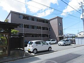 ヴェルサーリオ瀬川 301 ｜ 秋田県秋田市南通宮田（賃貸マンション1K・3階・31.35㎡） その1