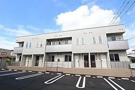 Ｒ－ｇａｒｄｅｎ 205 ｜ 秋田県秋田市南通みその町（賃貸アパート2LDK・2階・55.73㎡） その1