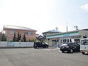 ファミリーマート桜1丁目店(140m)