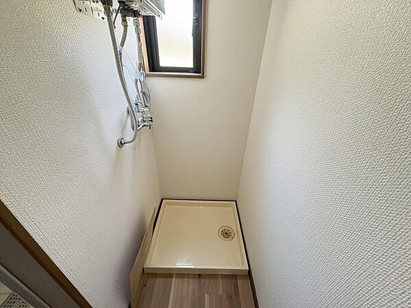 apartment 秋田県秋田市山王７丁目9番35号　秋田住宅流通センタ‐本社ビル1階