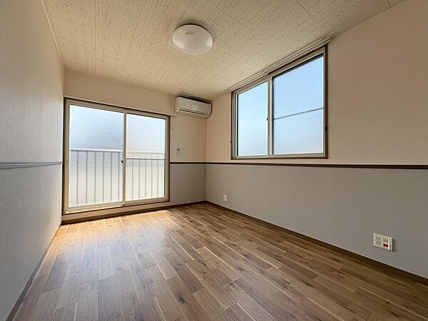 apartment 秋田県秋田市山王７丁目9番35号　秋田住宅流通センタ‐本社ビル1階