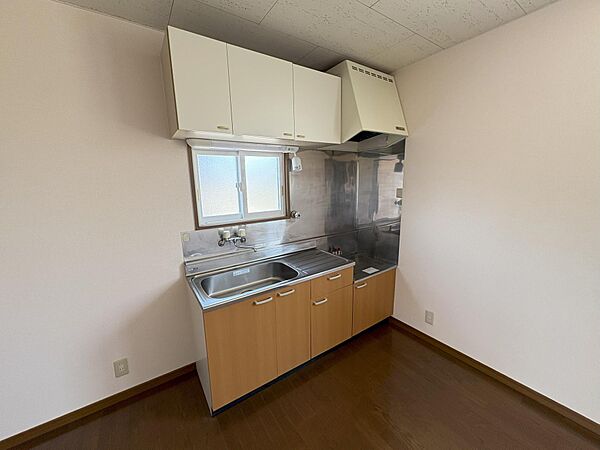 apartment 秋田県秋田市山王７丁目9番35号　秋田住宅流通センタ‐本社ビル1階