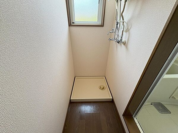 apartment 秋田県秋田市山王７丁目9番35号　秋田住宅流通センタ‐本社ビル1階