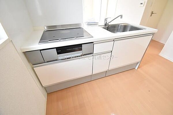 apartment 秋田県秋田市山王７丁目9番35号　秋田住宅流通センタ‐本社ビル1階