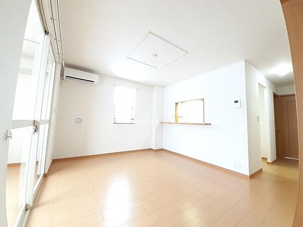 apartment 秋田県秋田市山王７丁目9番35号　秋田住宅流通センタ‐本社ビル1階