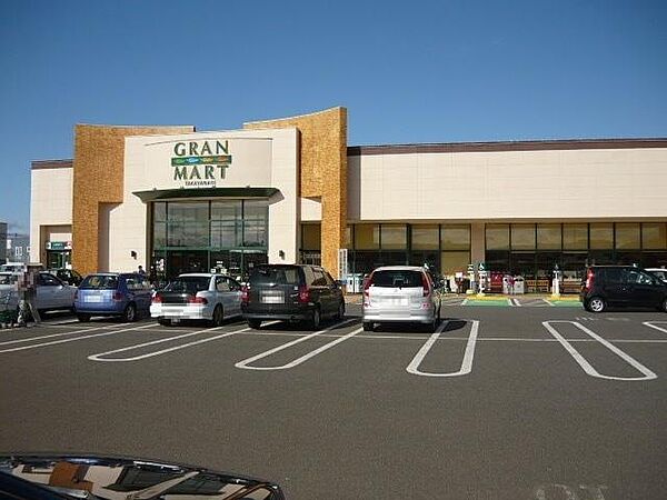 apartment 秋田県秋田市山王７丁目9番35号　秋田住宅流通センタ‐本社ビル1階