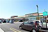 周辺：いとく自衛隊通店(1、200m)