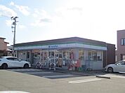 ファミリーマート秋田東通店(50m)