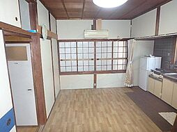 居間