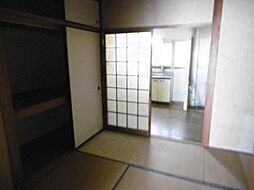 居間