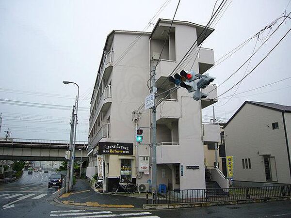 サンマンション茨木 303｜大阪府茨木市田中町(賃貸マンション1K・3階・16.00㎡)の写真 その3