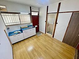 居間