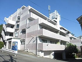 大阪府茨木市穂積台10番11号（賃貸マンション3LDK・2階・72.00㎡） その1