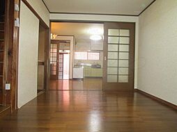 居間