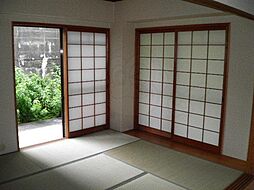 居間