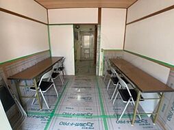 居間