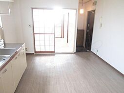 居間
