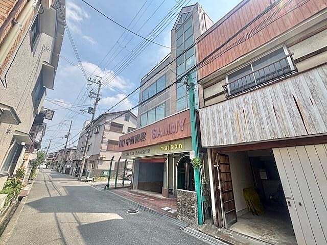 周辺