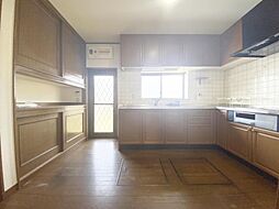 七ケ浜町境山二丁目 9DKのリビング/ダイニング