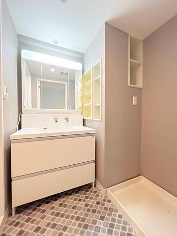 洗面 中島丁パーク・ホ−ムズ 2階/-