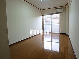 メゾンムジーク 2階1Kのリビング/ダイニング