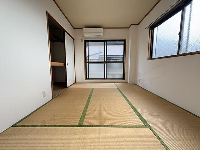 寝室