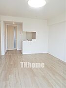 人気のカウンターキッチンのお部屋です