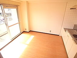 阪急伊丹線 伊丹駅 バス15分 西野下車 徒歩2分の賃貸マンション 3階1DKのリビング/ダイニング