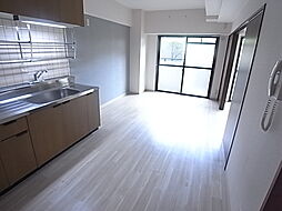 阪急神戸本線 武庫之荘駅 徒歩9分の賃貸マンション 1階2SLDKのリビング/ダイニング