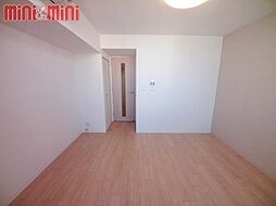 JR東海道・山陽本線 六甲道駅 徒歩7分の賃貸マンション 7階1Kのリビング/ダイニング