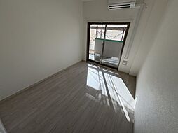 阪神本線 出屋敷駅 徒歩4分の賃貸マンション 14階1Kのリビング/ダイニング