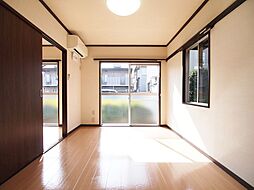 居間