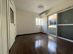 第5ロワイヤル 1階1Kのリビング/ダイニング