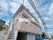 おしゃれな外観　駅前は買い物便利