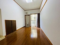 アルシオン 2階ワンルームのリビング/ダイニング