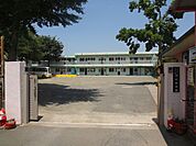 幼稚園、保育園「明彩幼稚園まで620m」
