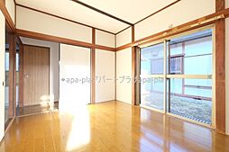 居間