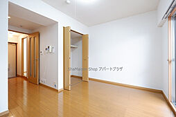 エレガンラルジュII 4階ワンルームのリビング/ダイニング