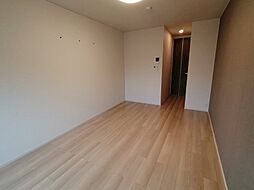 チェストセブン 1階1Kのリビング/ダイニング